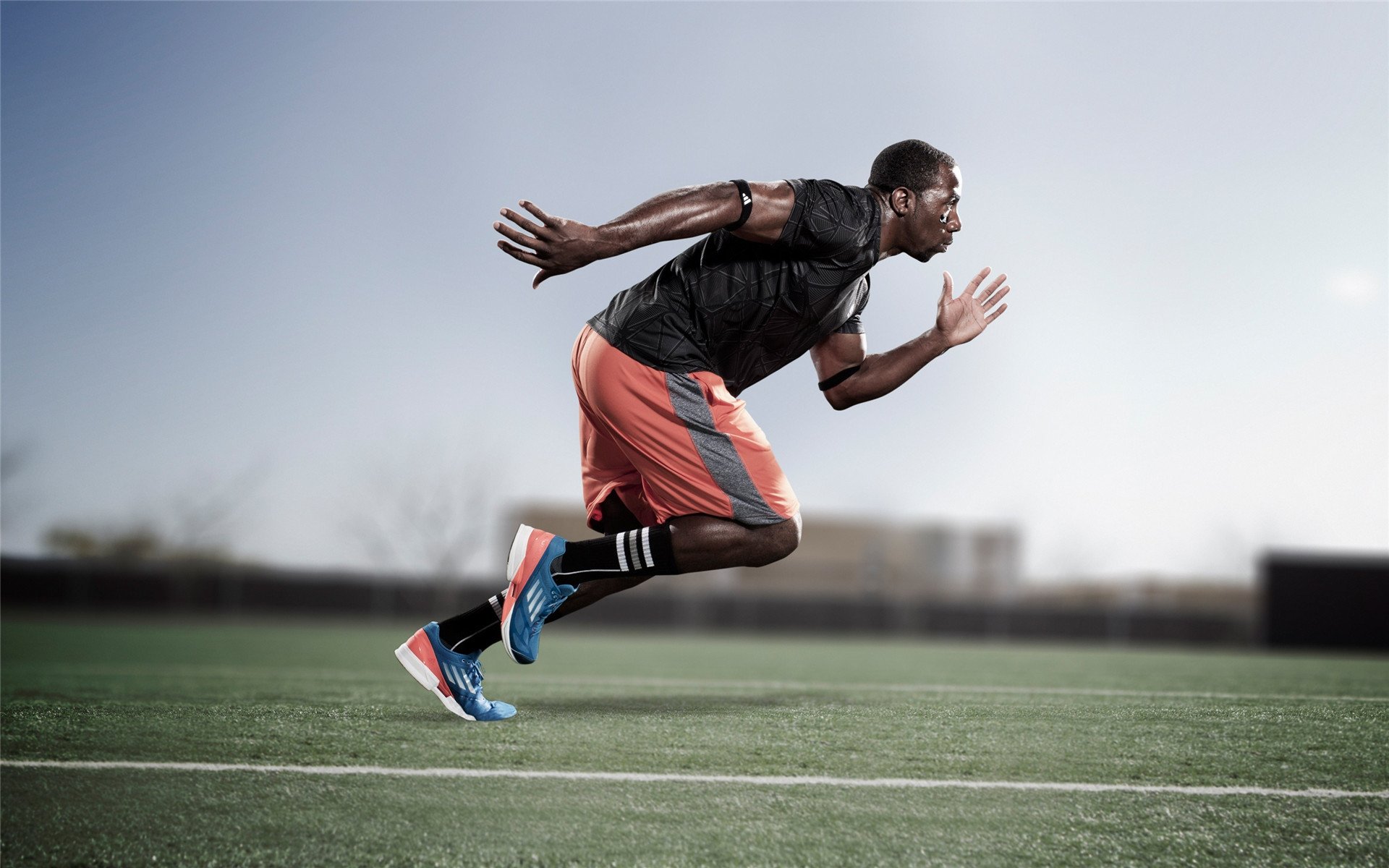 划频高低之争:美德节奏更激进?,划频和划距对游进速度有什么关系