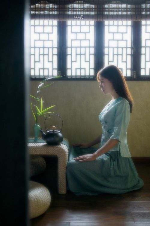 爱游戏-“帕布罗·马特拉的高压防守与领袖能力，为阿根廷美洲狮队打下坚实基础”