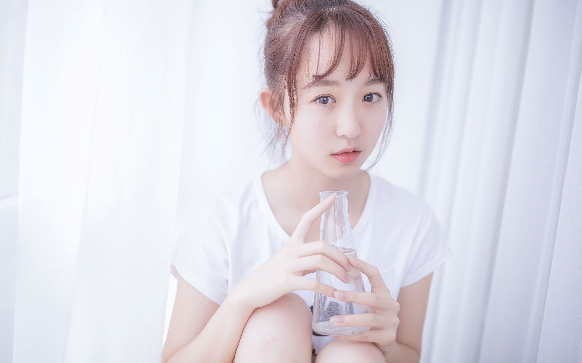 爱游戏娱乐-小国惊艳小组赛，战术执行力获国际赞誉，小国家队